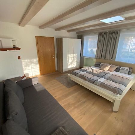 Gaestezimmer Kirchdorf Unteropfingen Εξωτερικό φωτογραφία