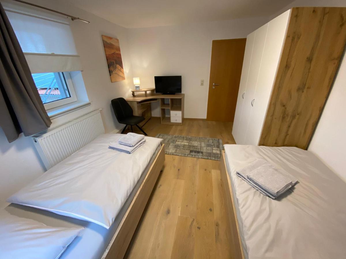 Gaestezimmer Kirchdorf Unteropfingen Εξωτερικό φωτογραφία